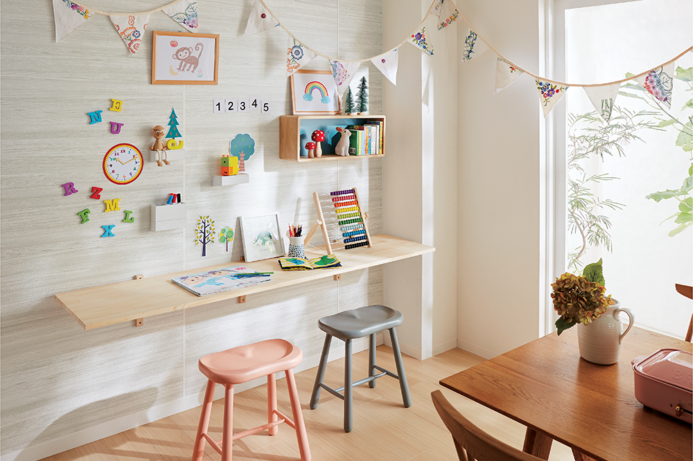 Tận dụng tấm ốp tường phòng khách Emawall để trang trí theo sở thích của gia đình